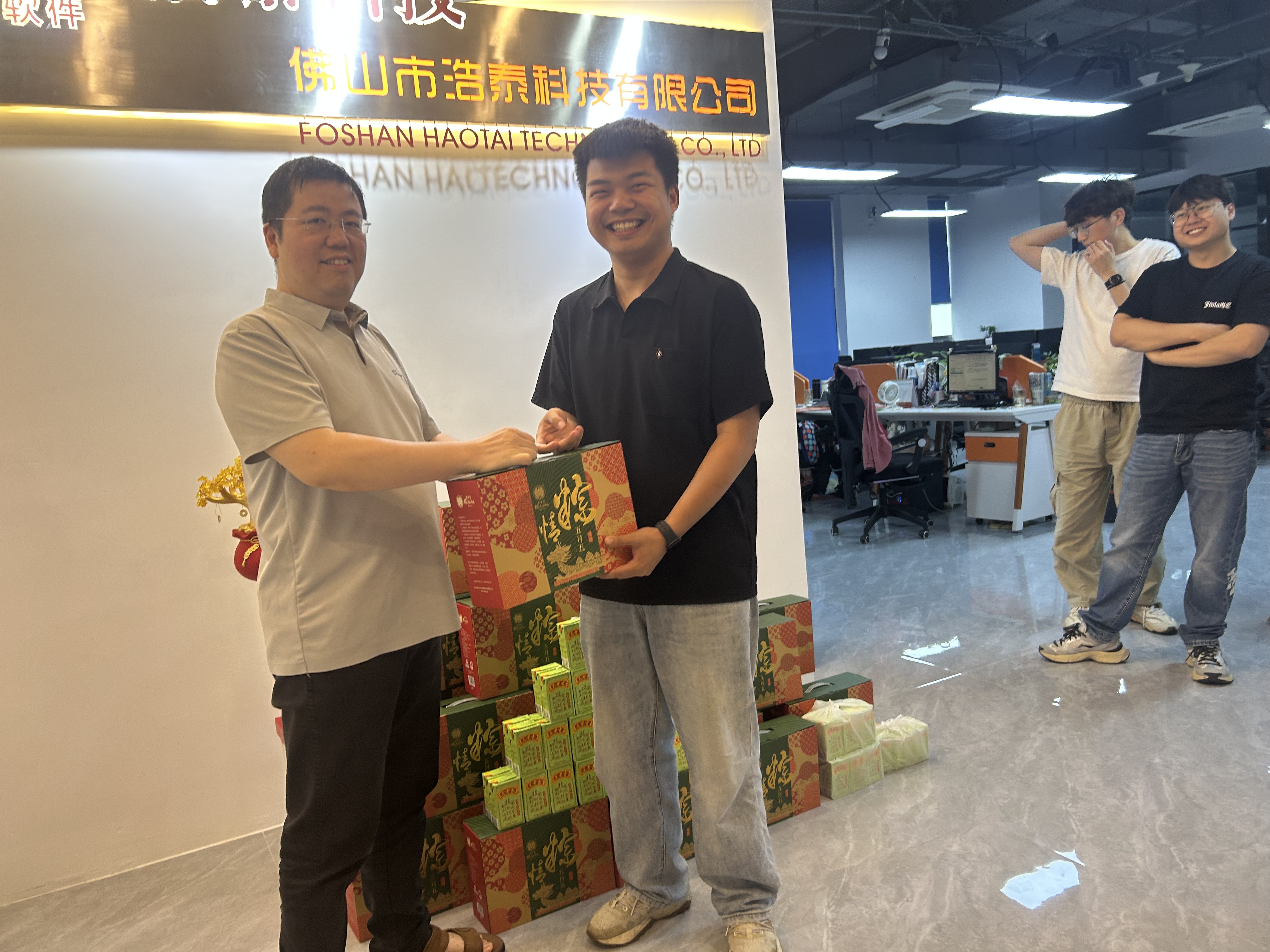 1748569698141.jpg 1748569698141.jpg